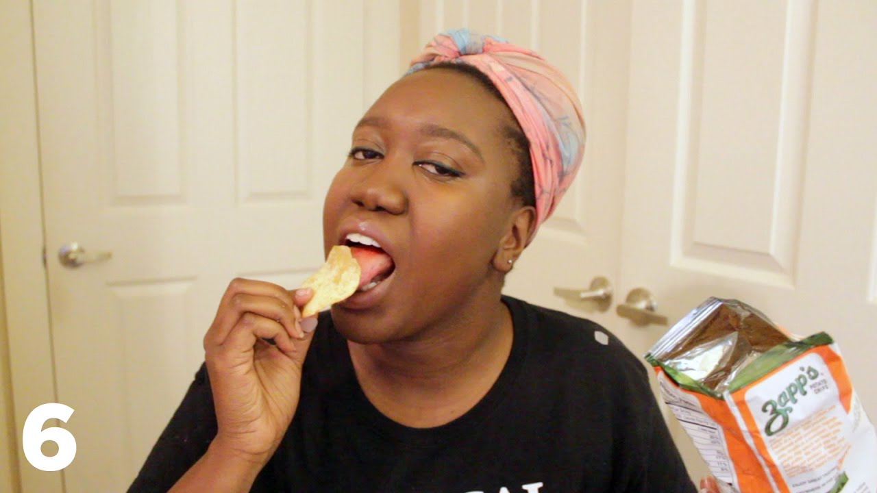 He Sent Me Snacks!!! #SmackYoLip | VEDA Day 6 of 30 @EVEEEEEZY