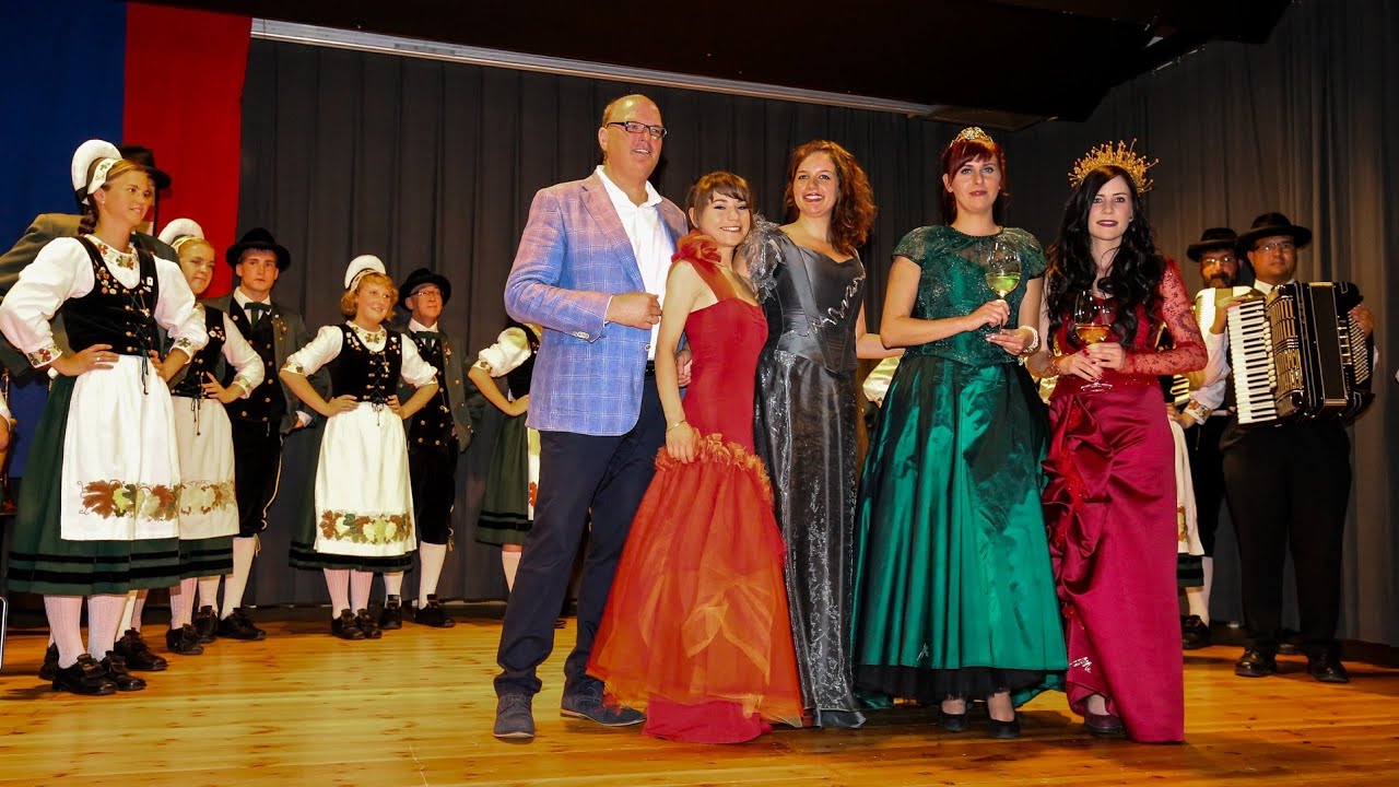 01.09.2016 - Neue Weinmajestäten in Winningen