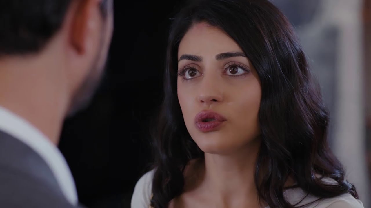 GELİN 100 - Hançer soube que Beyza não estava grávida. Ele voltou.