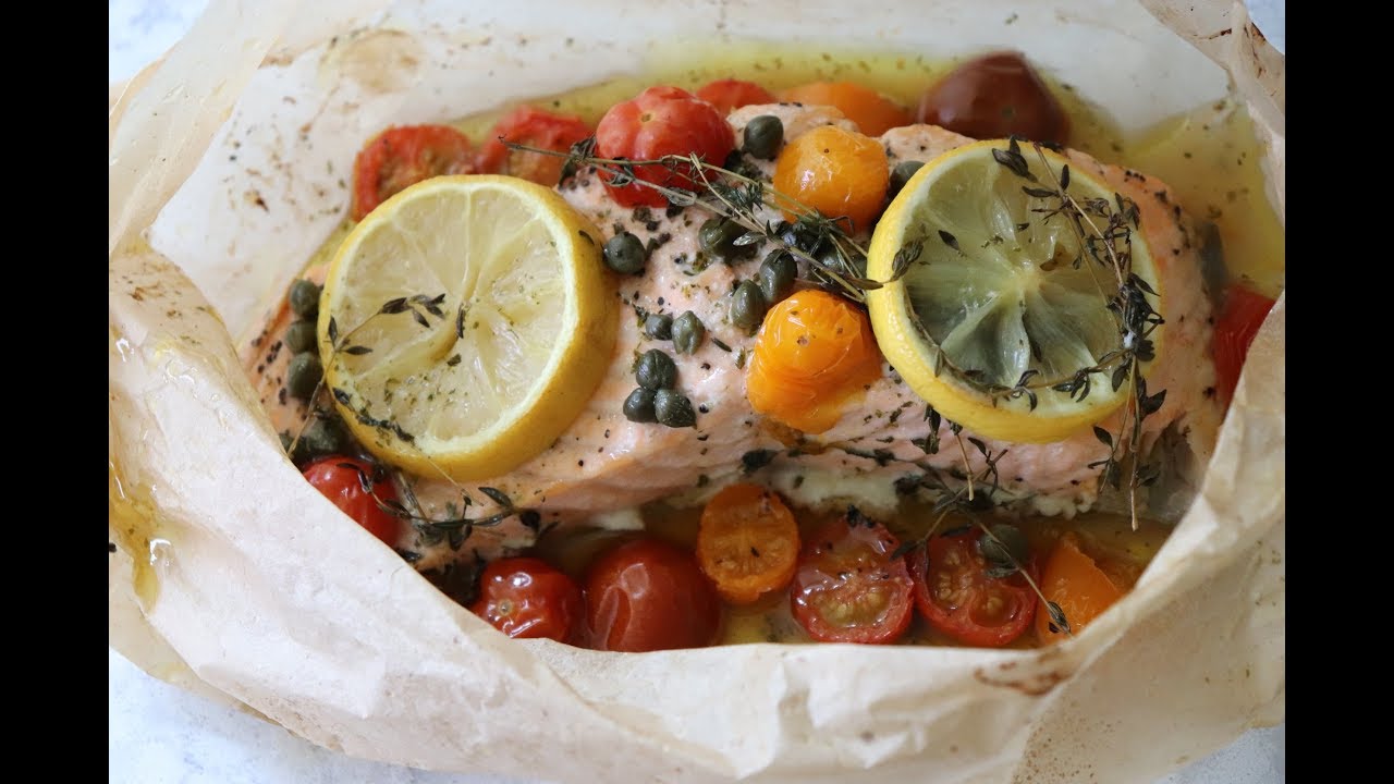 How to Make Baked Salmon in Parchment Paper