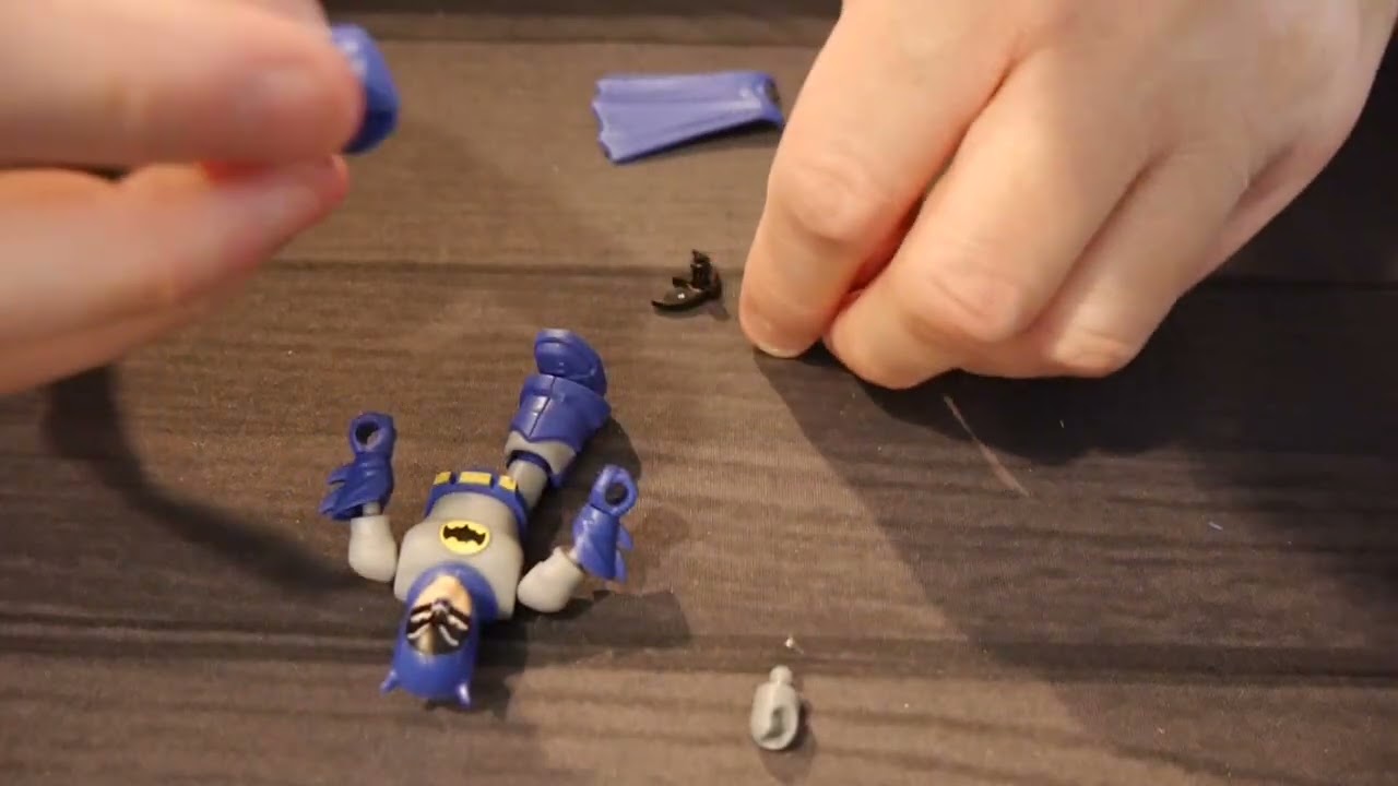 Blokees Build: DC Comics Batman Defender Version 01 - Batman '66