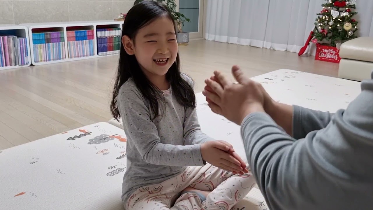 손놀이(네잎 클로버, 캔디 아가씨, 푸른하늘 은하수)