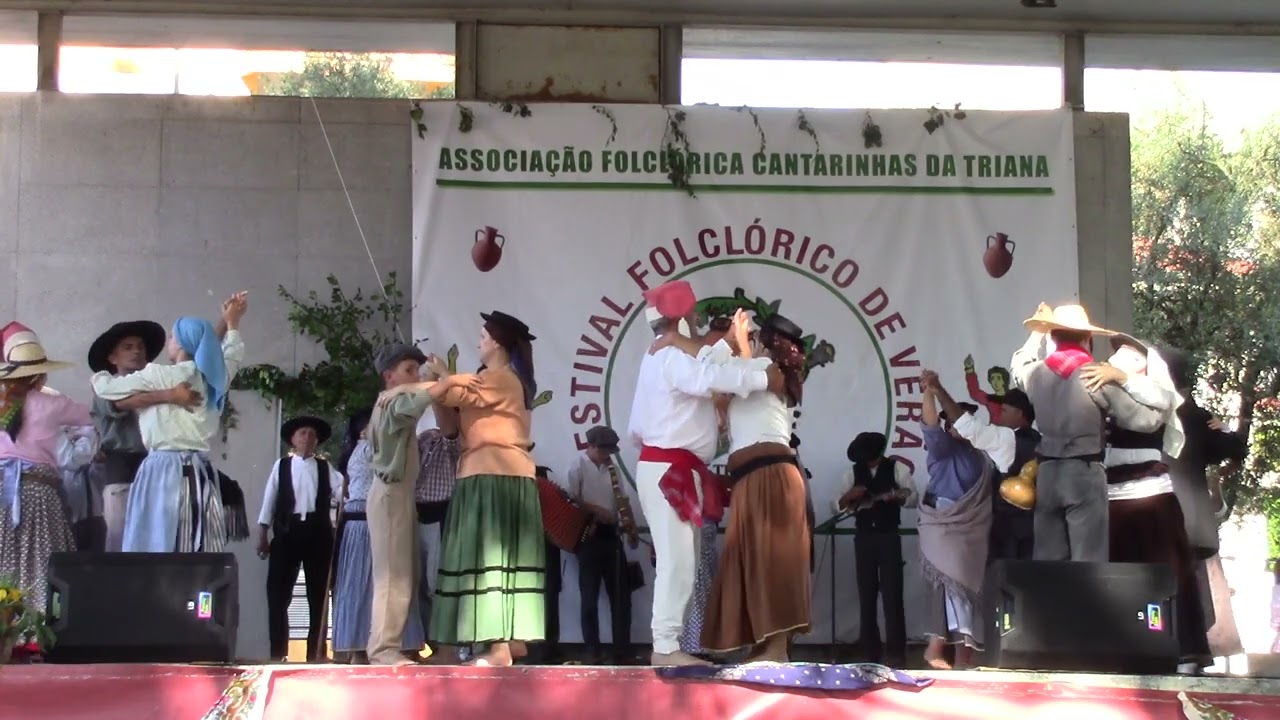 GRUPO FOLCLÓRICO ´´OS MOLIÇEIROS DE OVAR -- OVAR