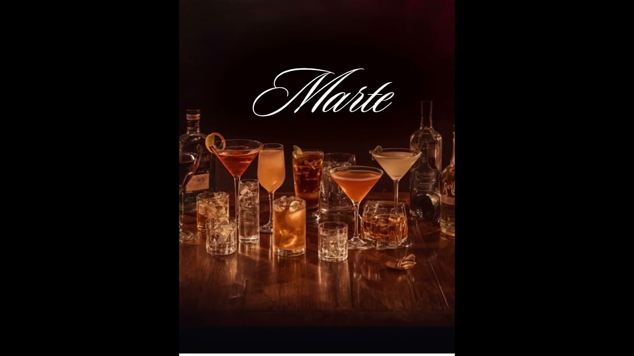 Entre copas y botellas