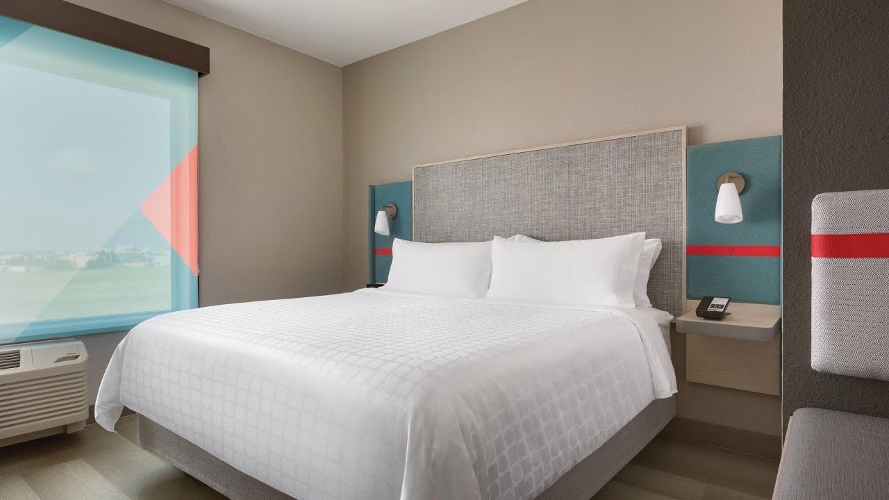 Avid Hotels Ft Lauderdale Airport Cruise By IHG | United States | Hotel Review🏠