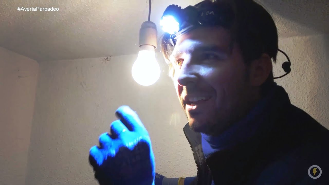 Parpadean las Luces de mi Oficina