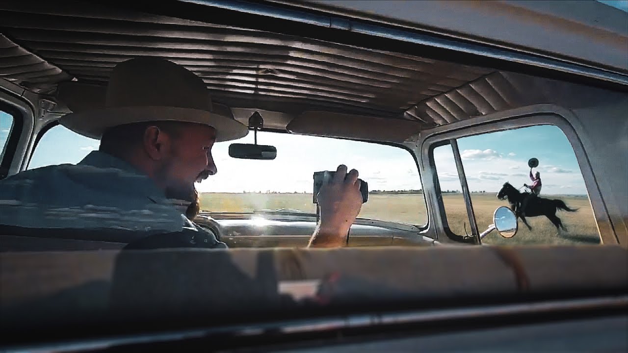 This Photographer Is Capturing COVID-19's Effect on America