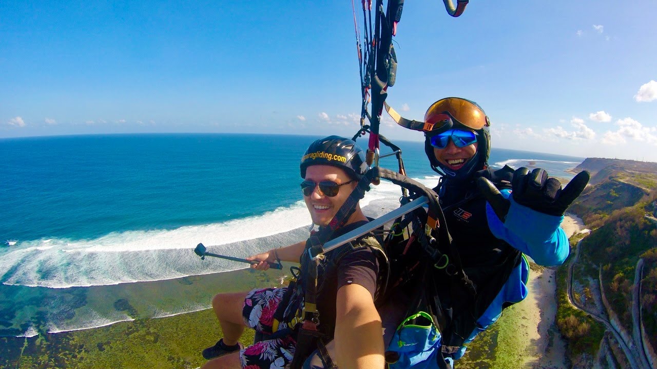 BALI PARAGLIDING - Riug Paragliding Uluwatu / Nusa Dua