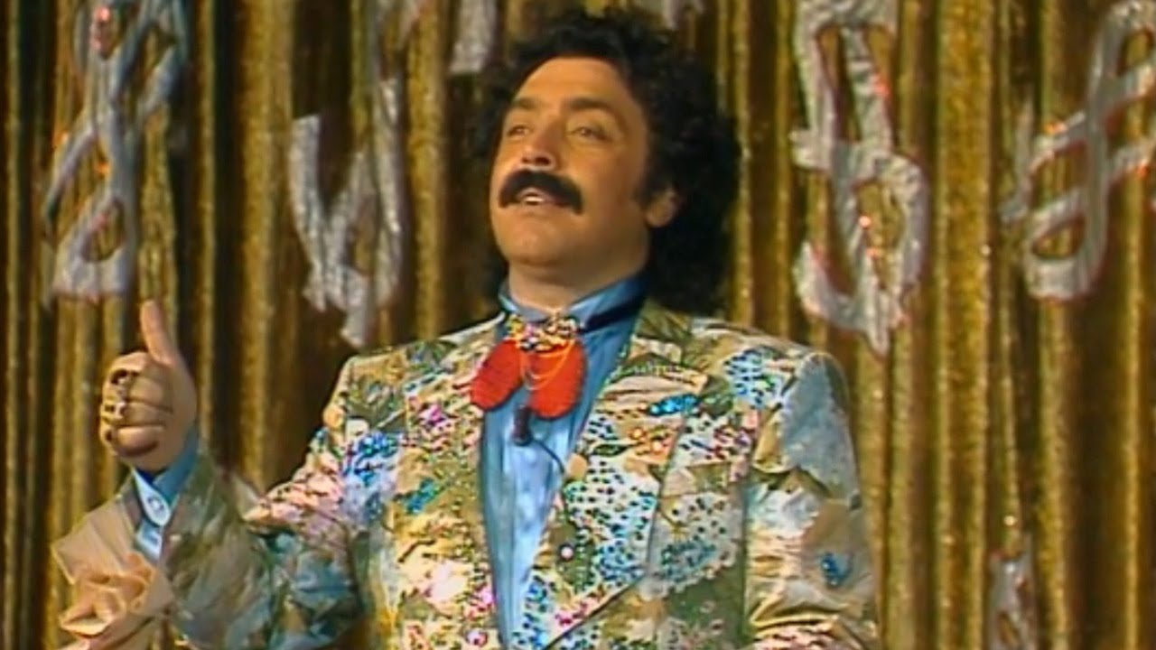 Nino Frassica: il bravo presentatore e la 