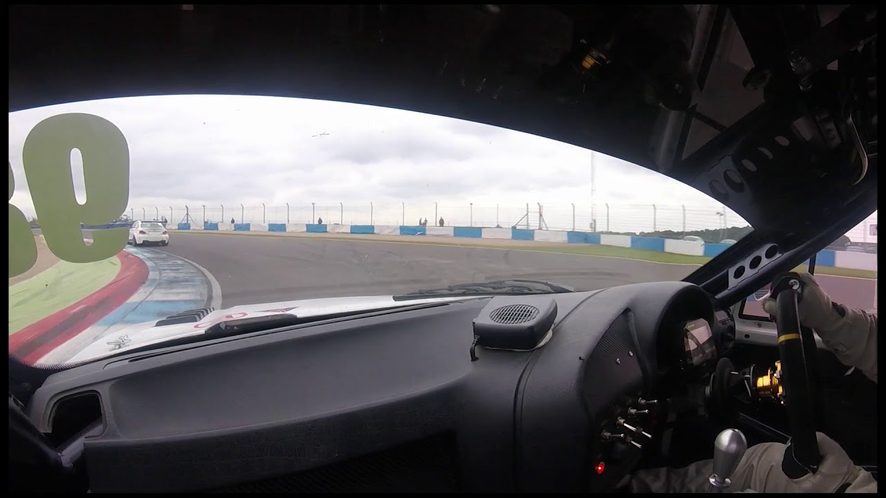 bmw kumho donnington 2017