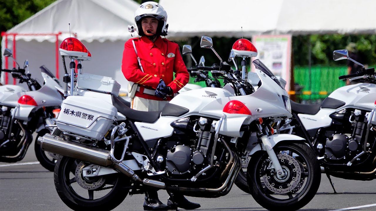 栃木県警 白バイパフォーマンス 栃木県警察本部 交通部 交通機動隊 栃木Honda祭り2023