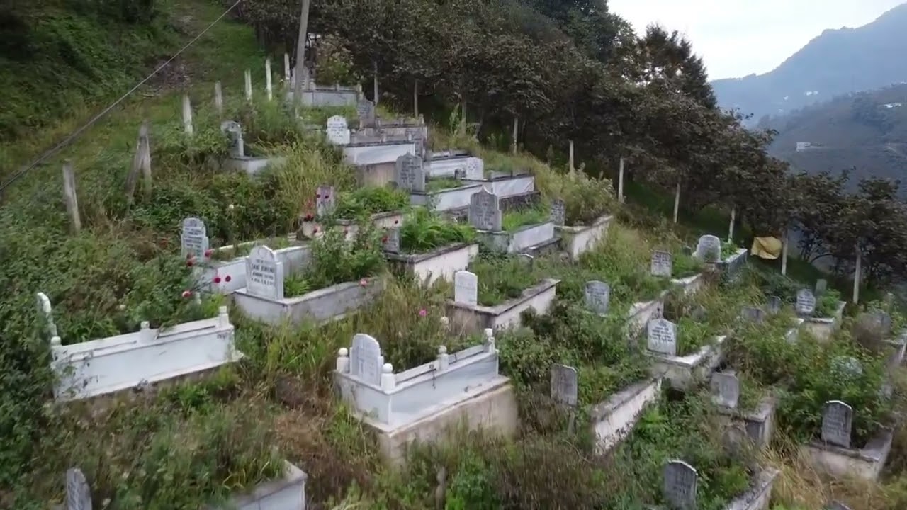 Piraziz Şerefli Köyü Kabristanlık