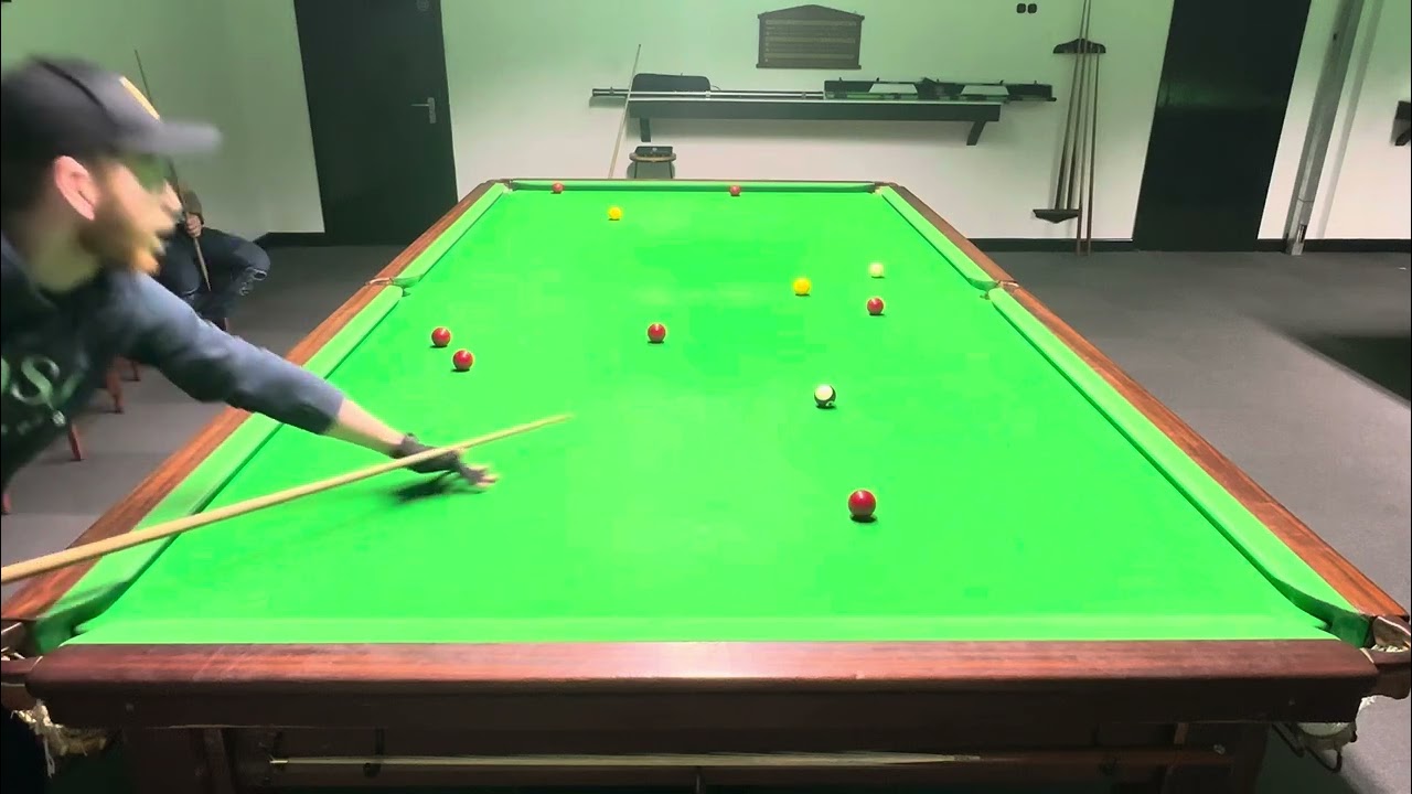Can I play pool on a snooker table? | The pool coach | English 8 ball
