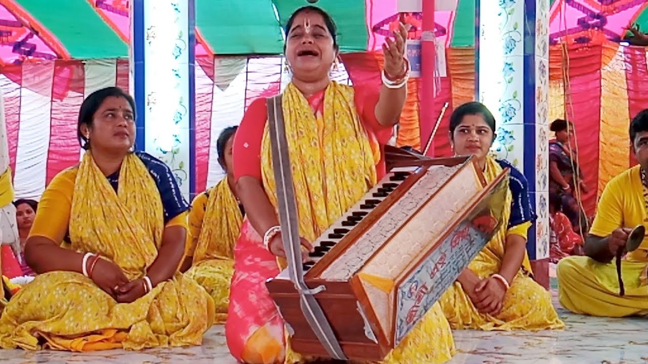 এক দীর্ঘ বিরাম কীর্তন।প্রভূপ্রিয়া সম্প্রদায়।মাষ্টার অনিমা বাইন।যজ্ঞভূমিঃদীঘা সার্বজনীন পুজা মন্দির। 