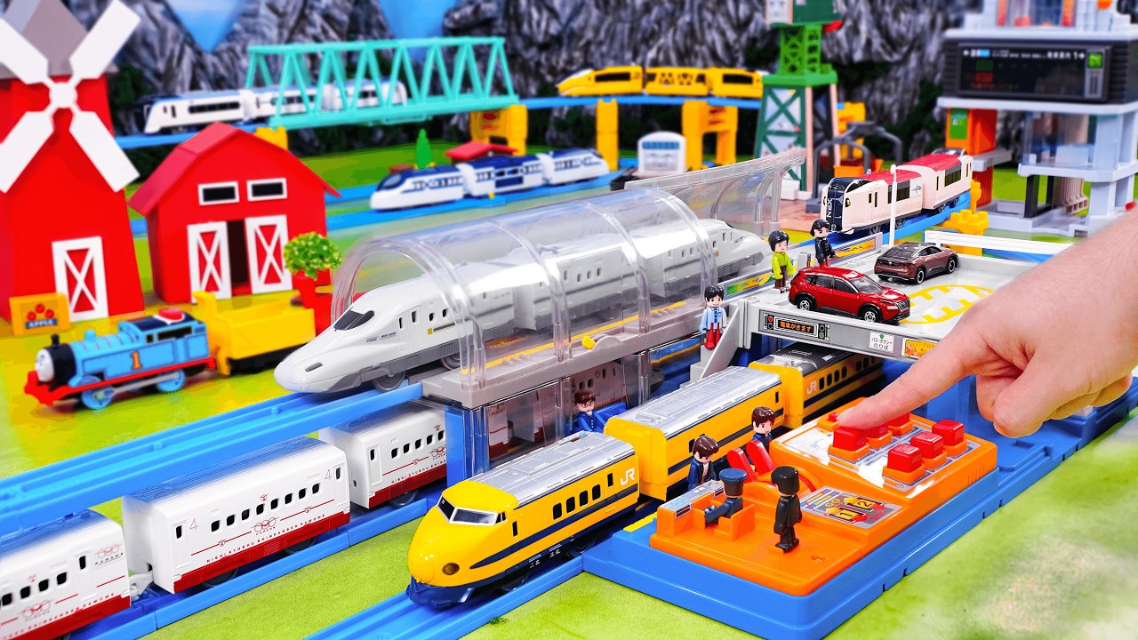 Plarail Shinkansen ☆ Construction Takara Tomy Plarail Mega Station Building & Modern Subway System