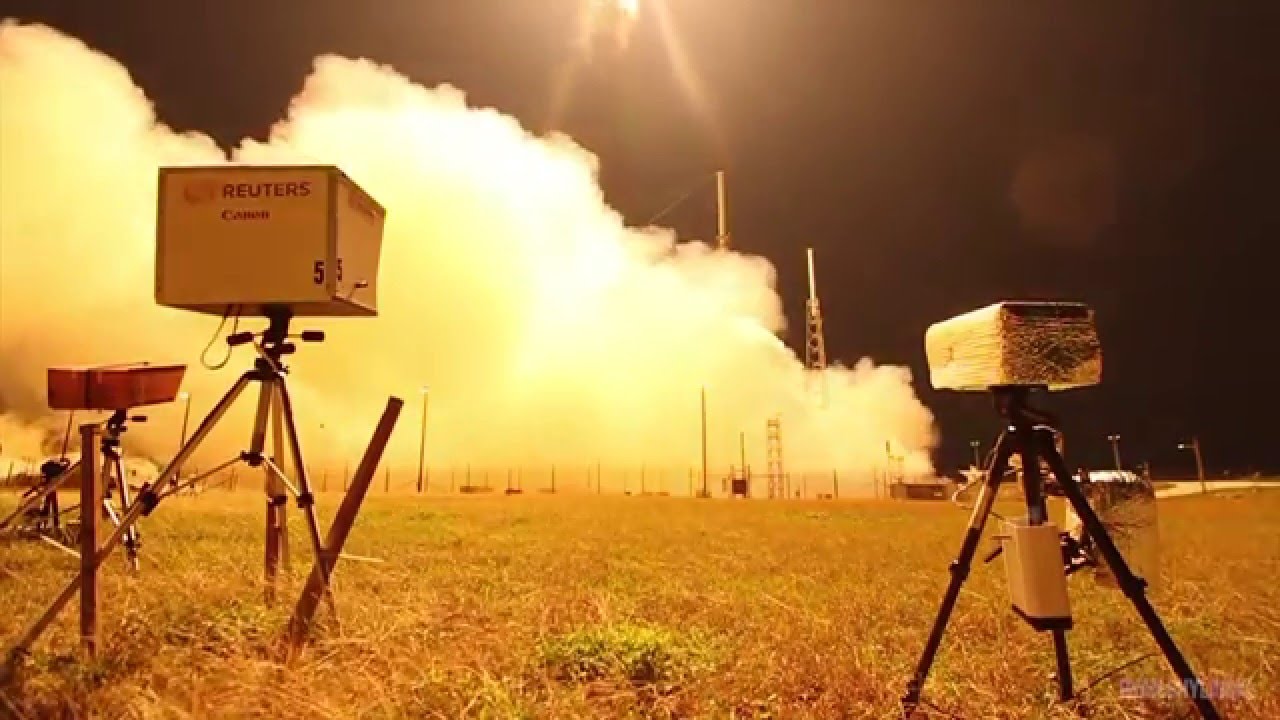 Photographers Set Up Remote Cameras for a Falcon 9 Rocket Launch