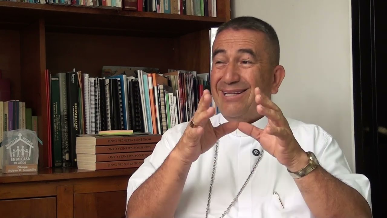 DIÁLOGOS DE CIUDAD (RUBÉN DARÍO MONTOYA JARAMILLO ANIVERSARIO 5  HÉCTOR EPALZA)