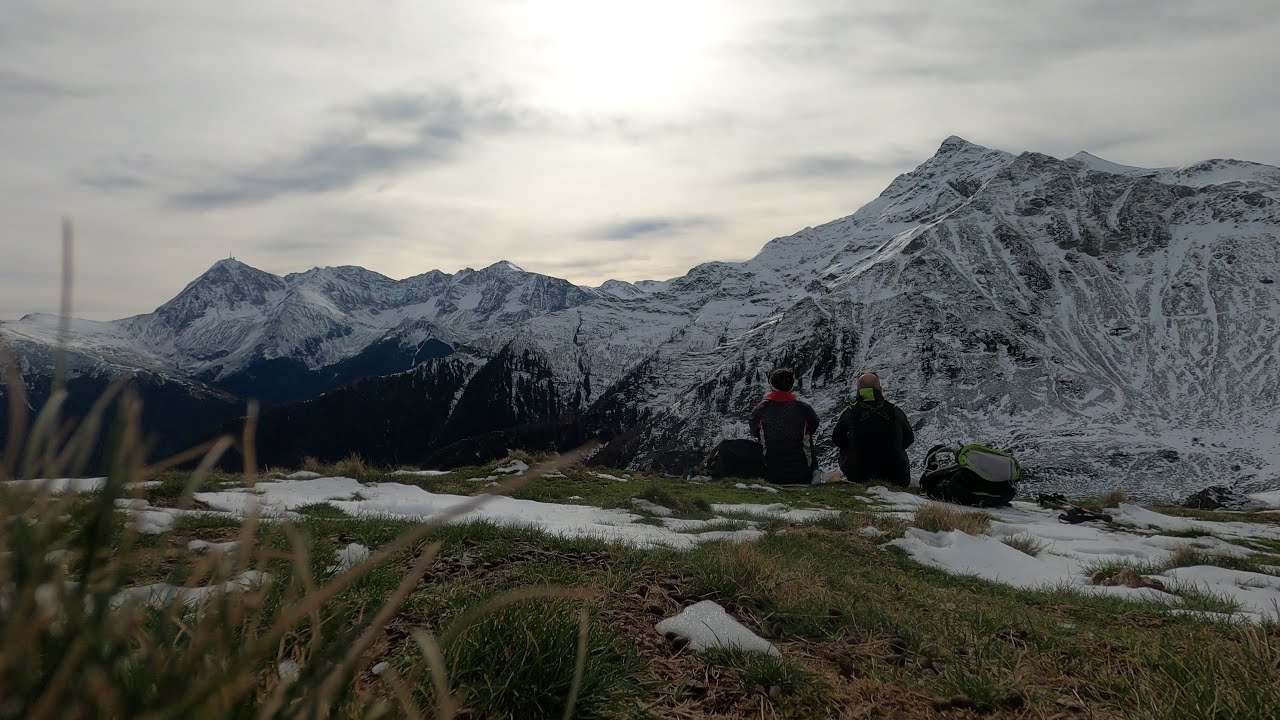 Pic de la Peyre et crêtes de Culentous en boucle depuis le col du Couret