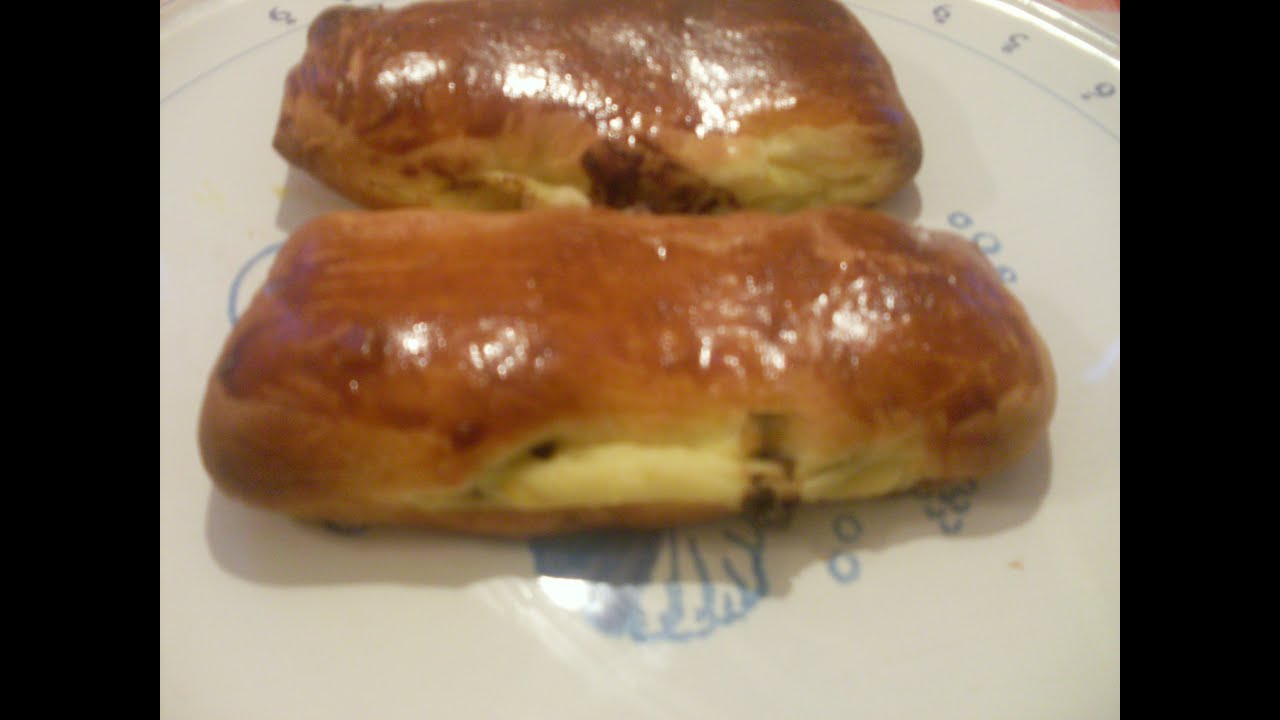 Brioche à la crème pâtissiere et pépite de chocolat - BRIOCHE SUISSE
