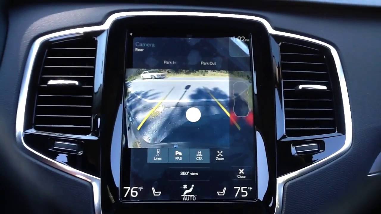 Cross Traffic Alert sees Oncoming Traffic when you CANNOT - Volvo XC90 XC60 XC40 S90 S60 V90 V60