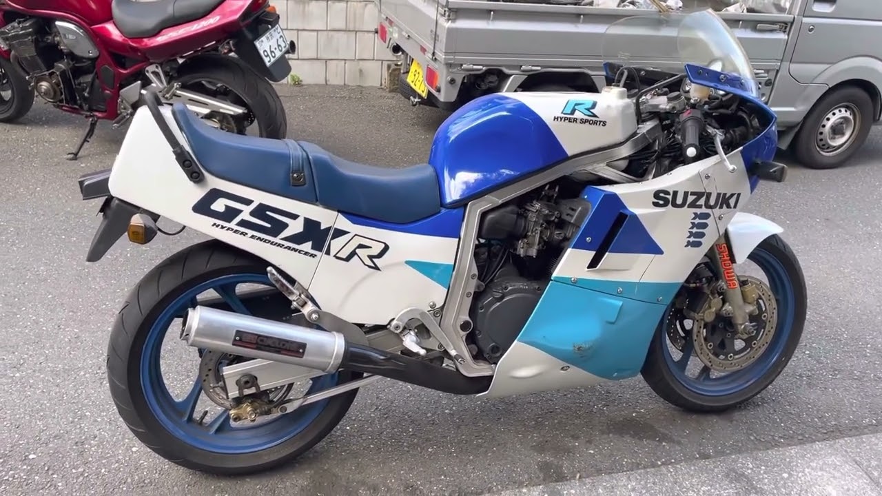 GSX-R750   GR71G
