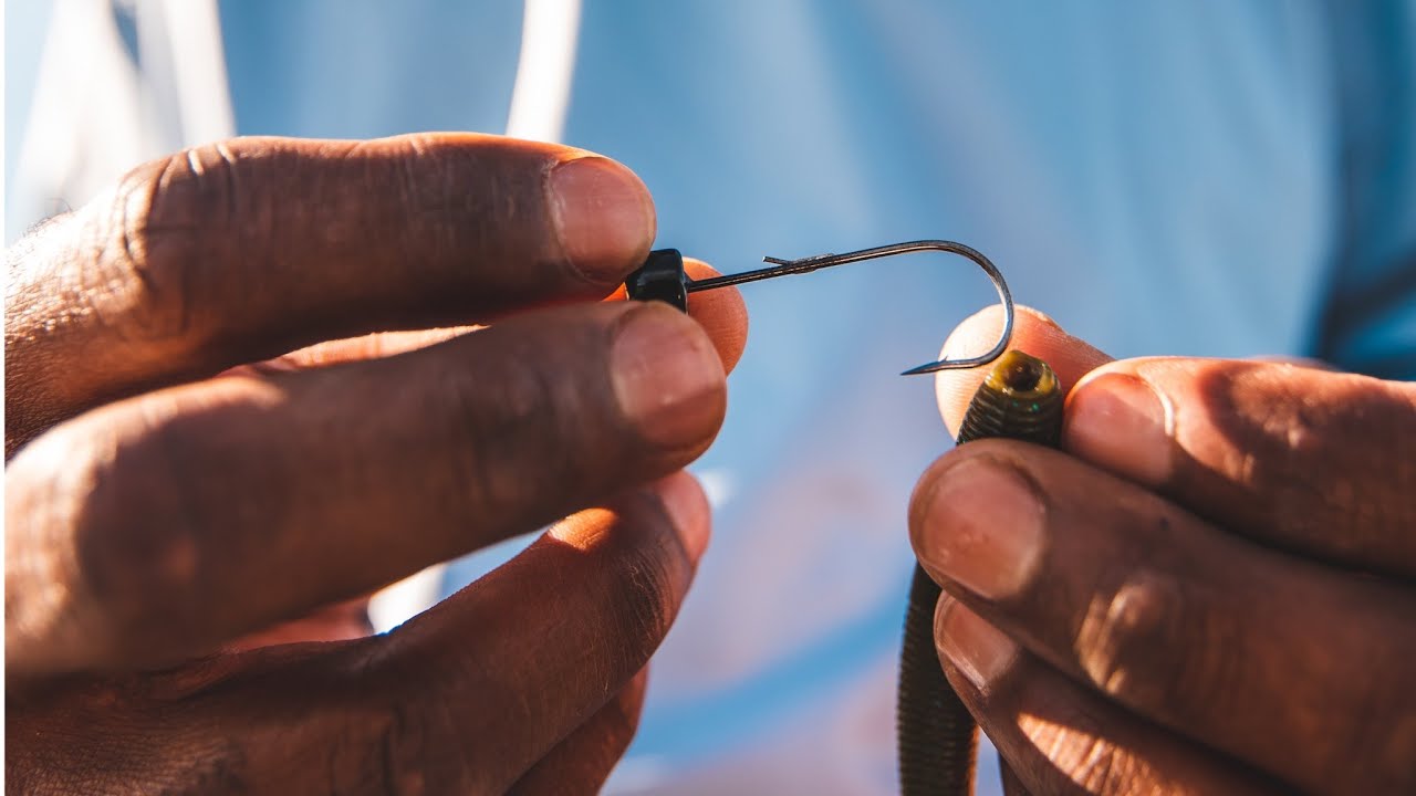 Simple NED RIG Modification | weedless/snagless