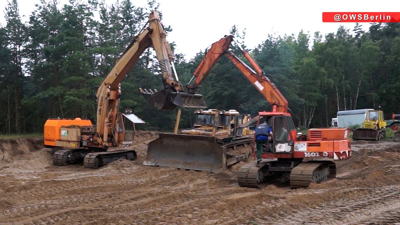 Vintage Construction Vehicles Show in Technikpark Altmark - Wischer (Hassel), Germany
