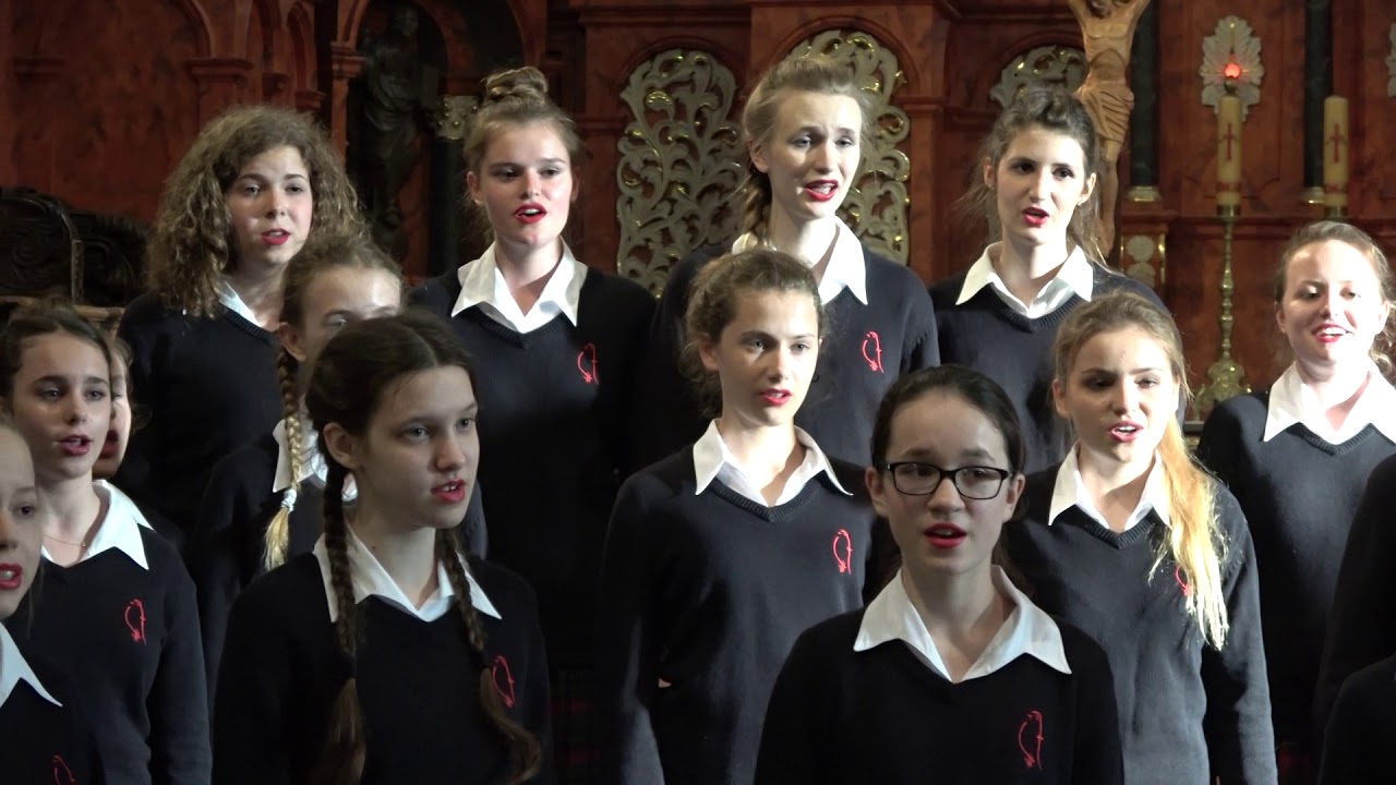 SKOWRONKI Girls' Choir, Alicja Szeluga / Pueri Hebraeorum by G.P. Palestrina