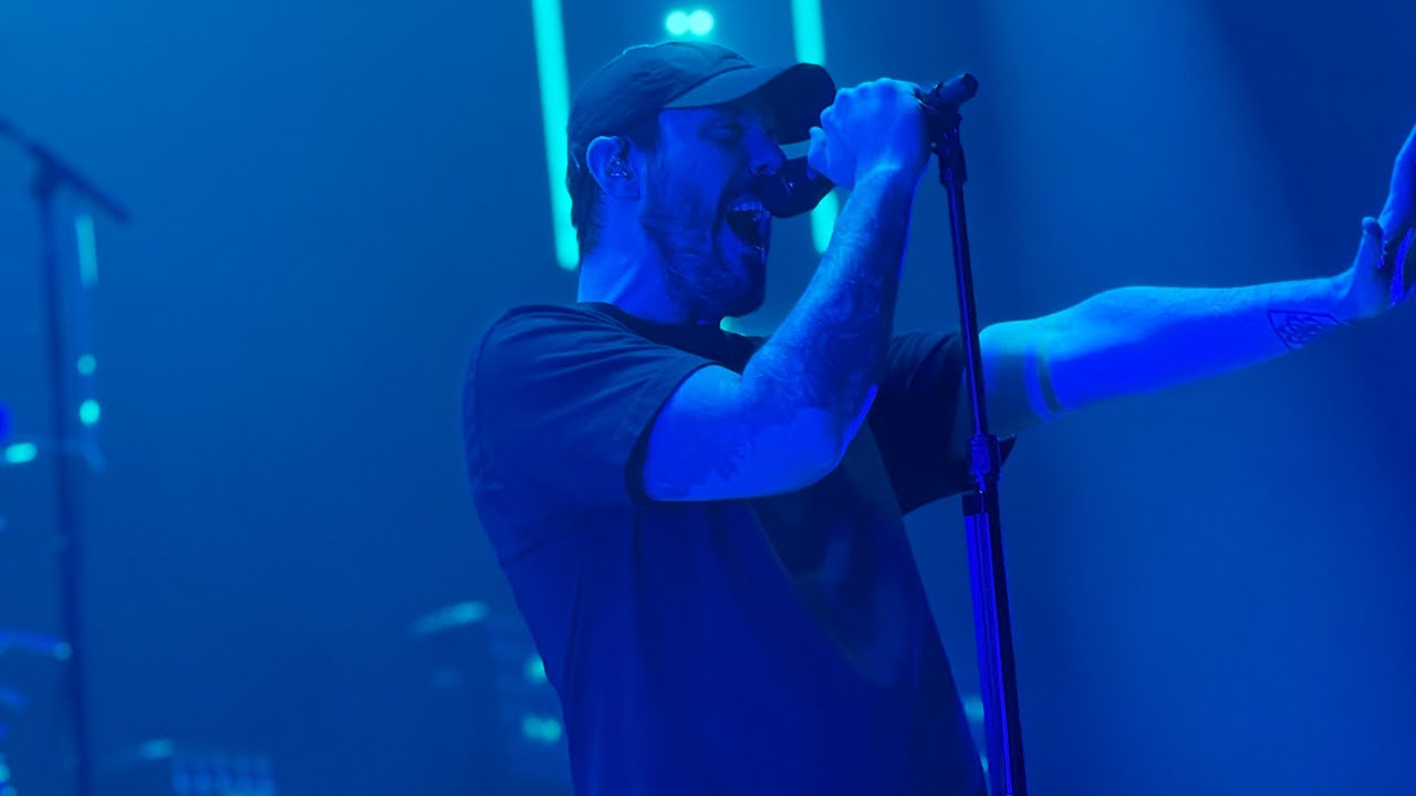 Breaking Benjamin - Awaken (Live)