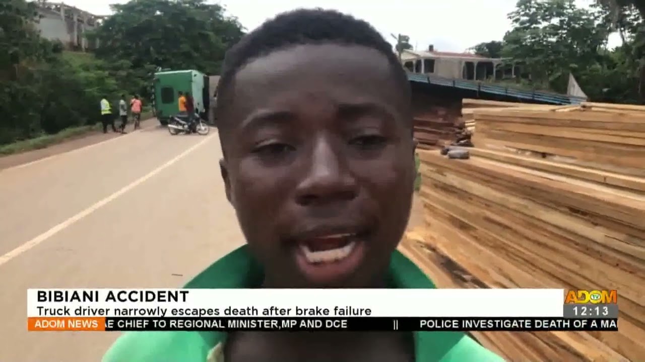 Bibiani Accident: Truck Driver Narrowly Escapes Death After Brake Failure  -  Adom TV (30-8-22)