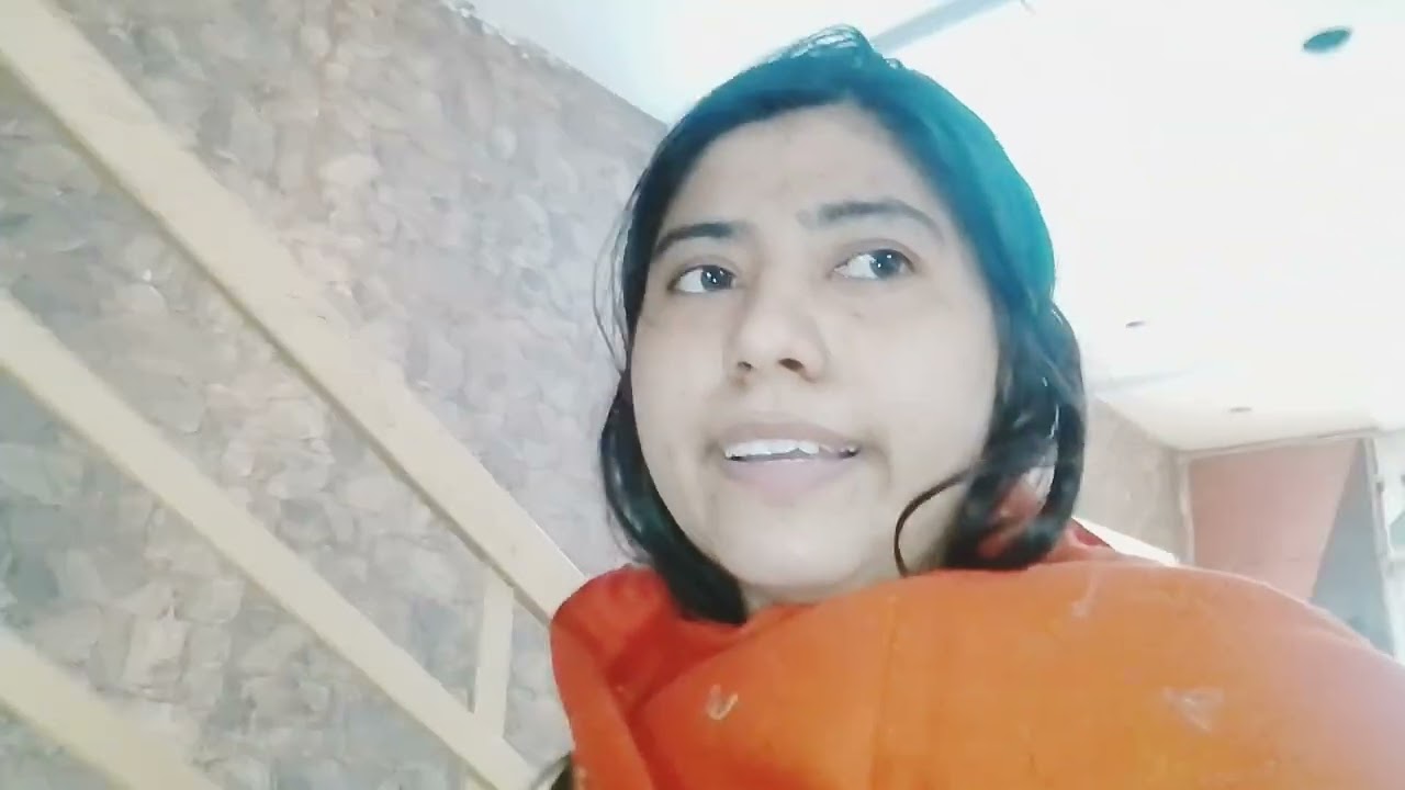 Mama suddenly chappa on me | mama making Chicken palak