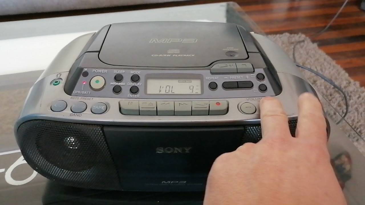 Sony CFD-S03CP mini boombox