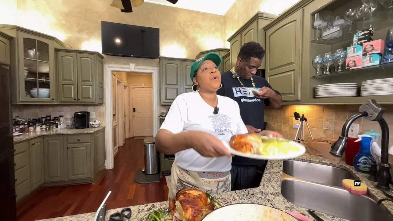 Trina Braxton and Von Scales Monday Meals Squash Casserol