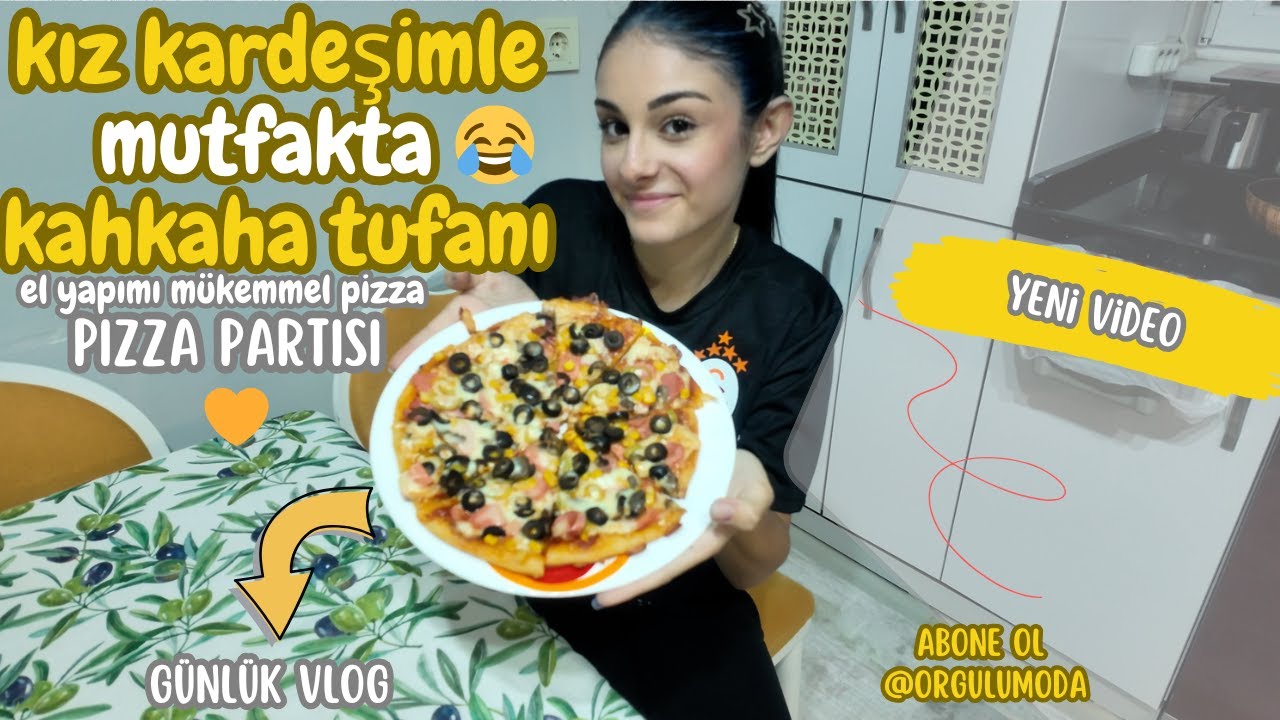 ДАВАЙТЕ НАЧНЁМ ПИЦЦЕРСКУЮ ВЕЧЕРИНКУ! 🎉 Весёлый КУЛИНАРНЫЙ ВЛОГ с моей сестрой