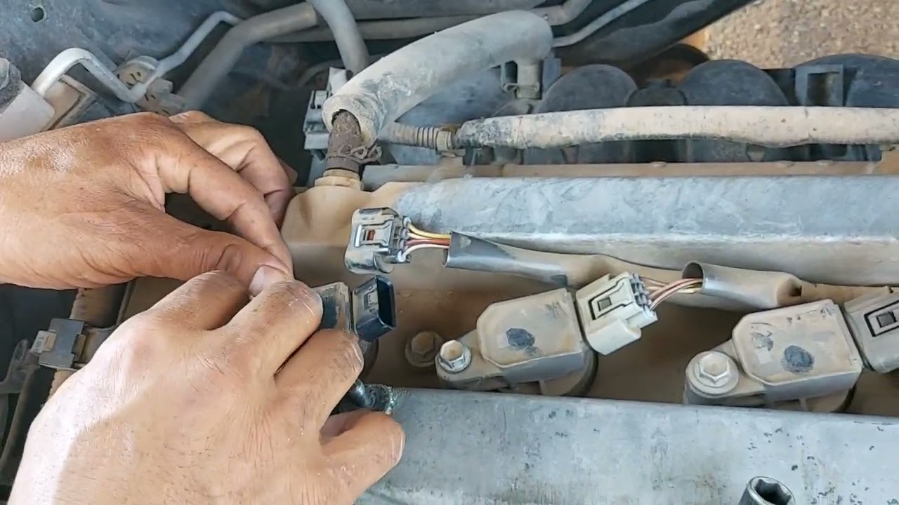 TOYOTA RAV4 2007. COMO CAMBIAR BUJIAS/CANDELAS/SPARK PLUG.