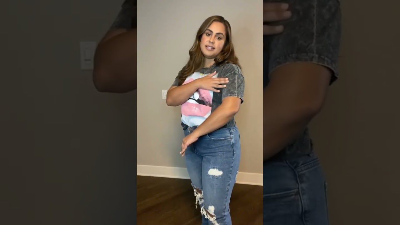 Ayesha Perry-Iqbal💕