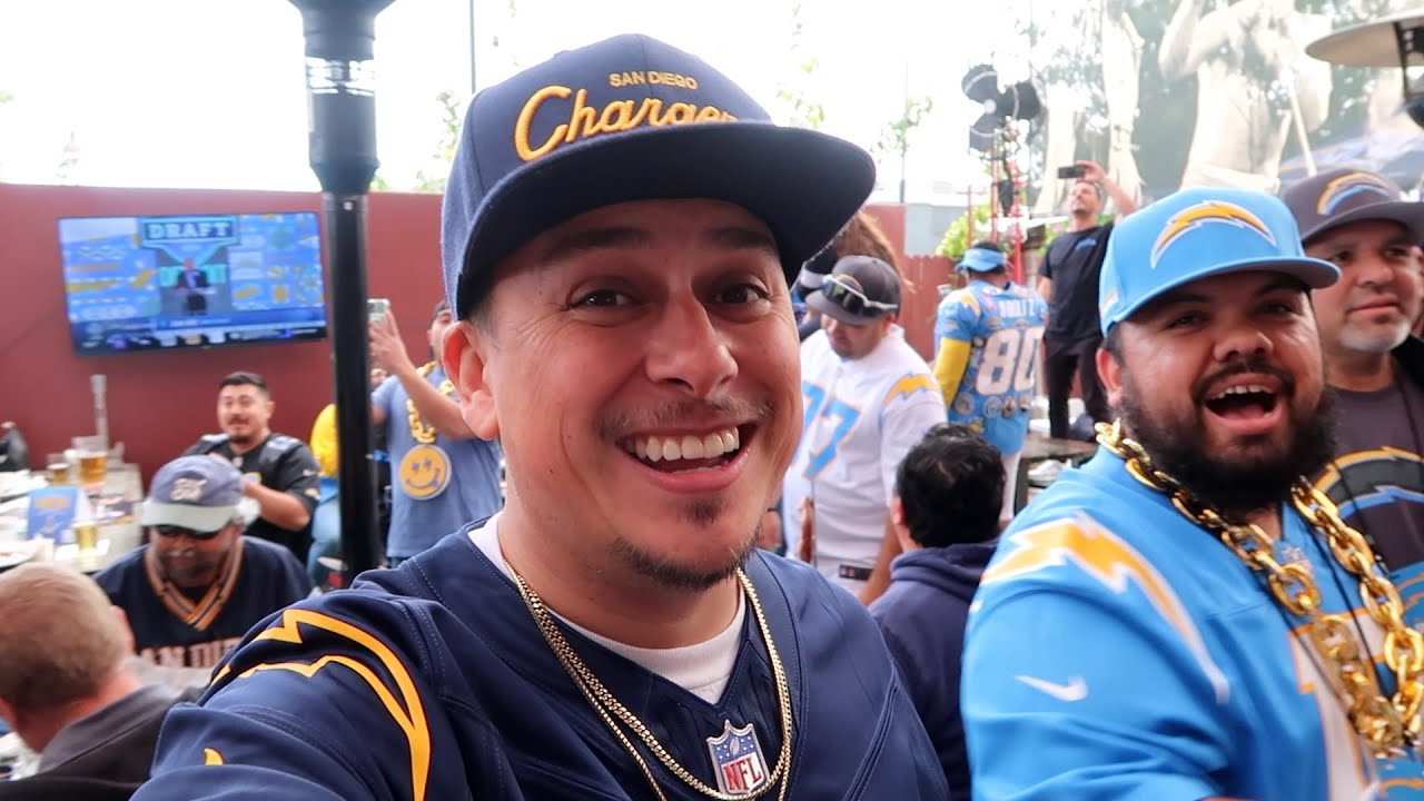 Chargers Pub Crawl Draft Party