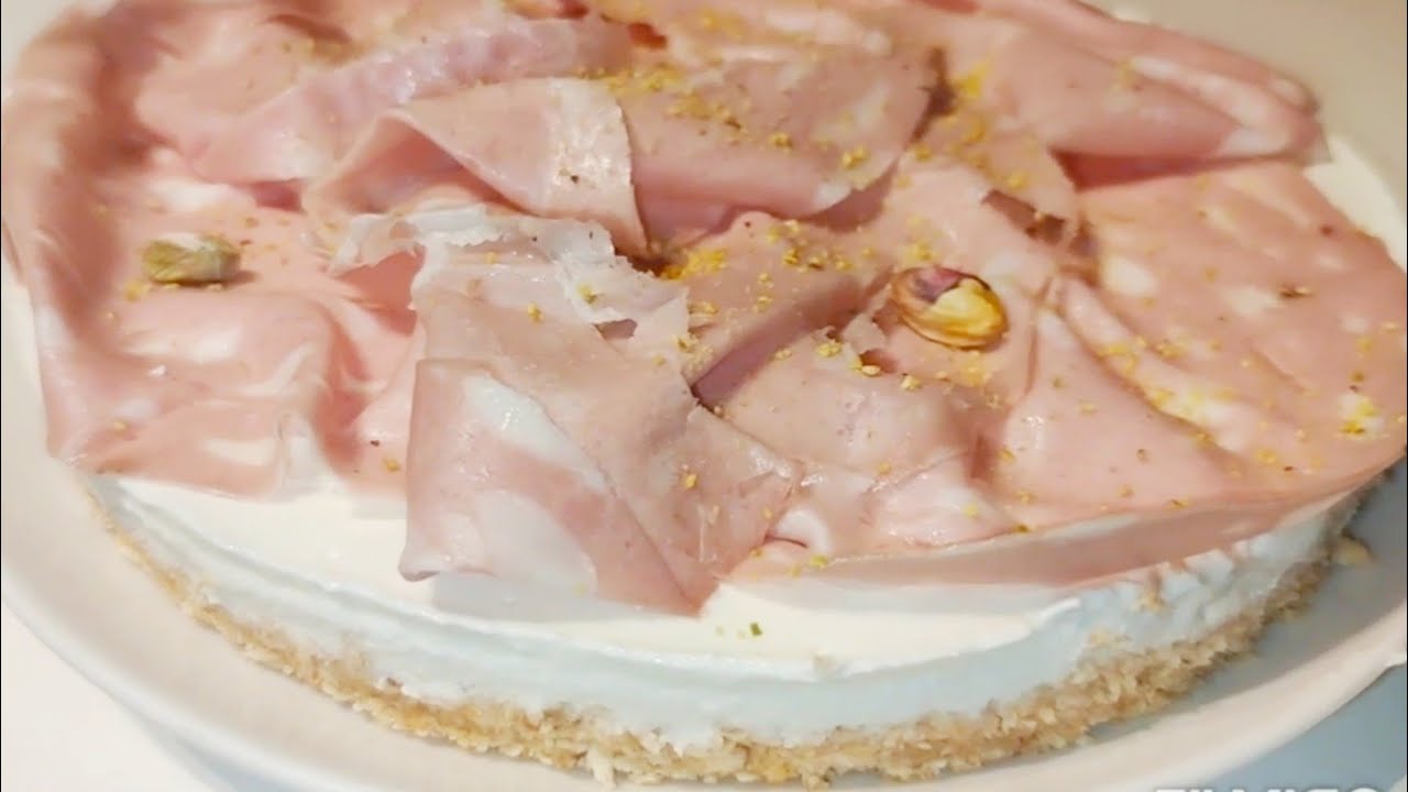 Cheesecake salata mortadella e pistacchio
