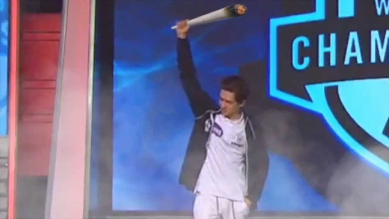 Darien enters the stage with style - 10min edition as requested