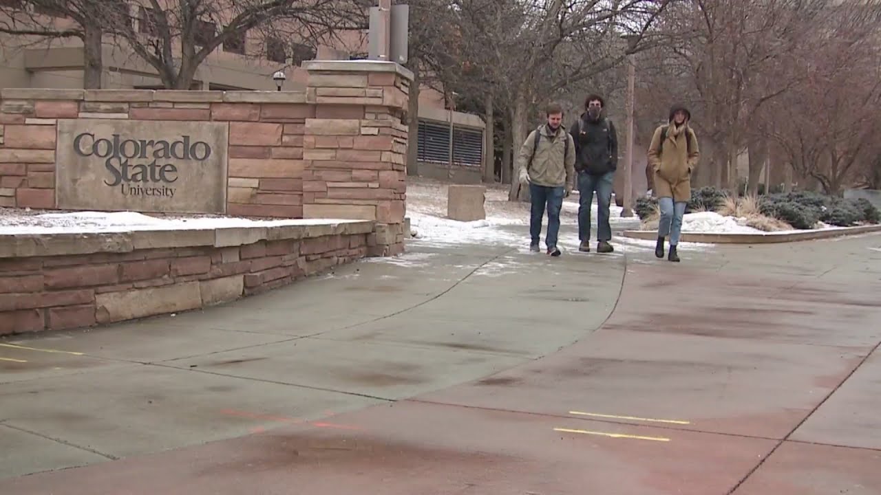 Icy conditions causing problems in Fort Collins