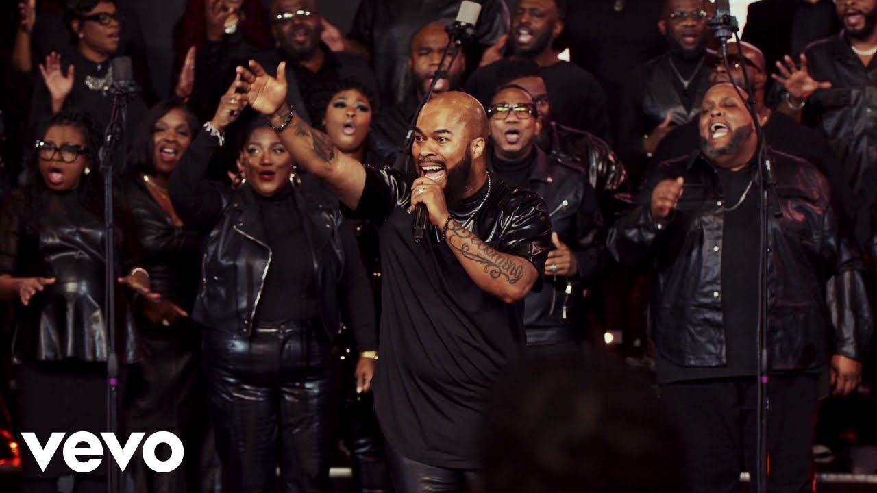 Awesome God / I Shall Praise / Praise To The Rock (Live)
