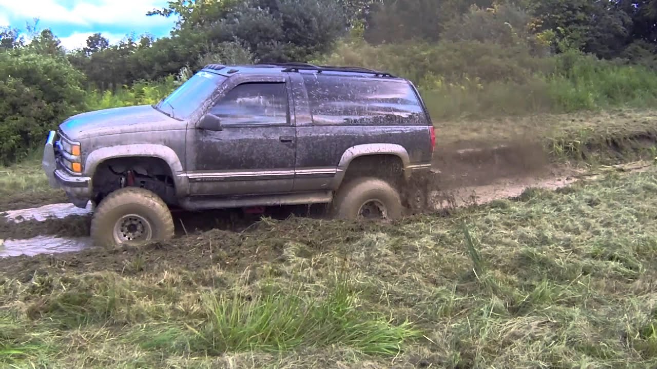 Chevy Tahoe Mudding