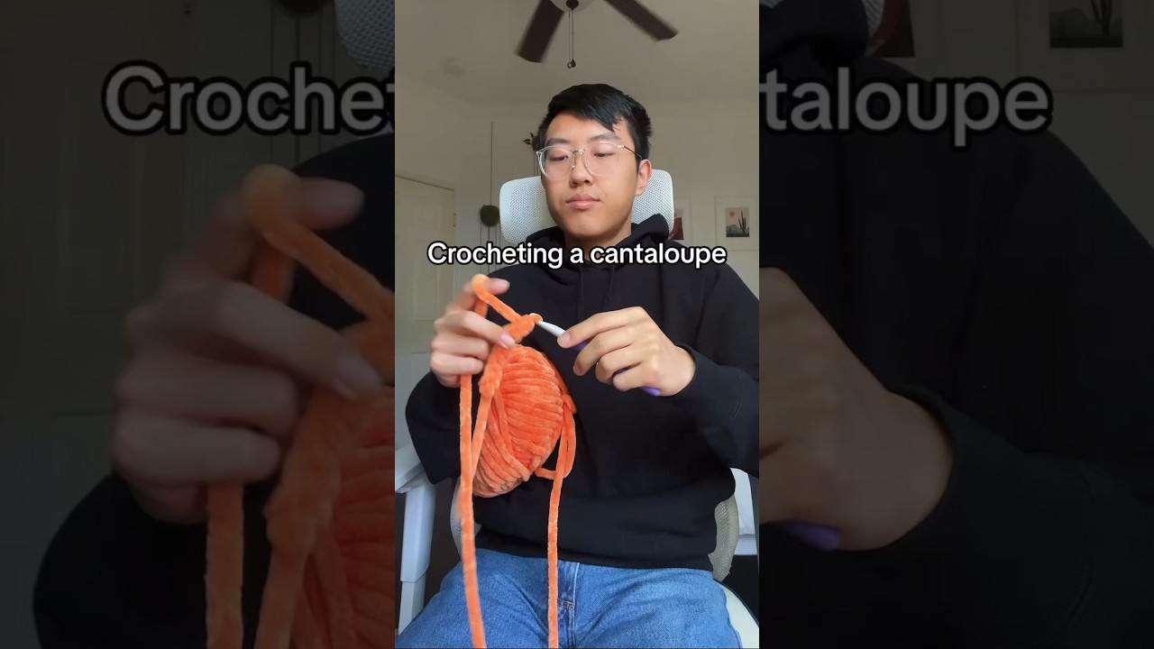 Crocheting a cantaloupe #crochet