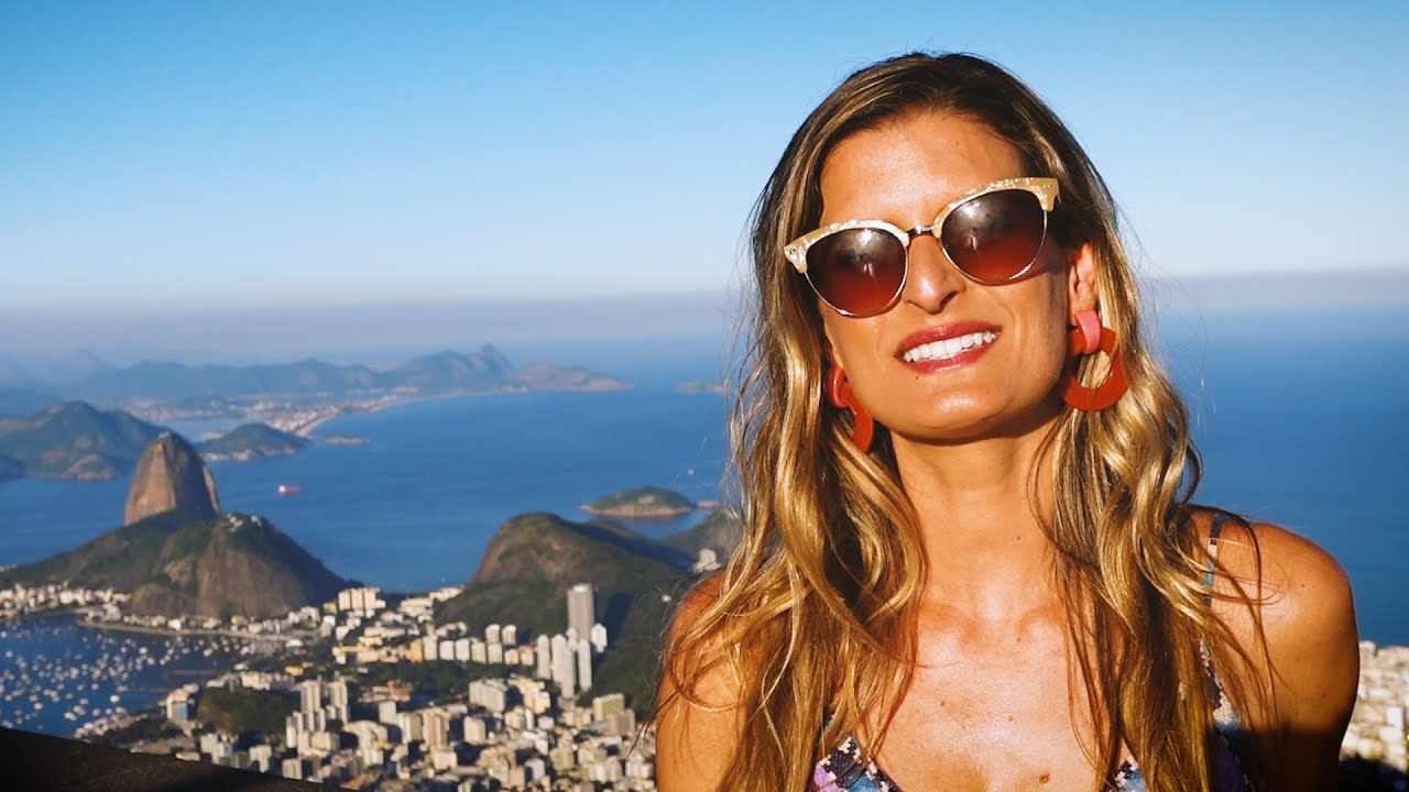 Daniela Soledade 'Samba do Avião' (Clipe Oficial)