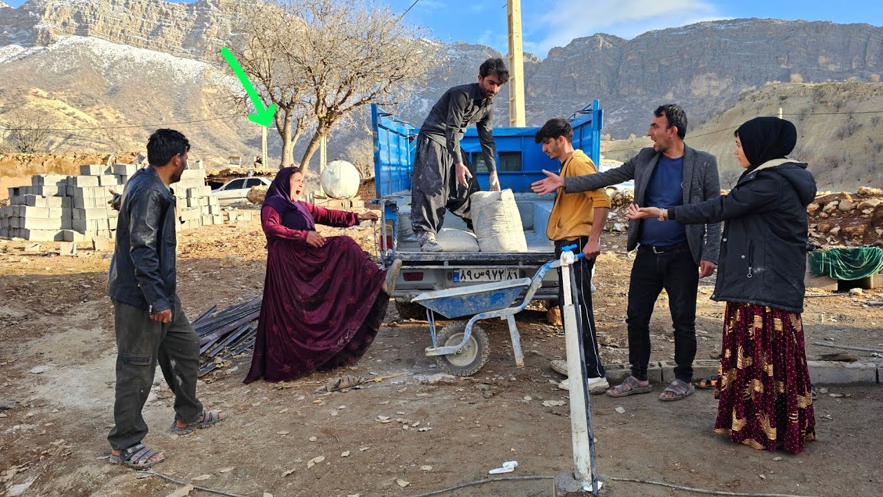 Захра ссорится с Фараджем. Я не хочу, чтобы ты приносил что-нибудь для Хамида и бабушки.