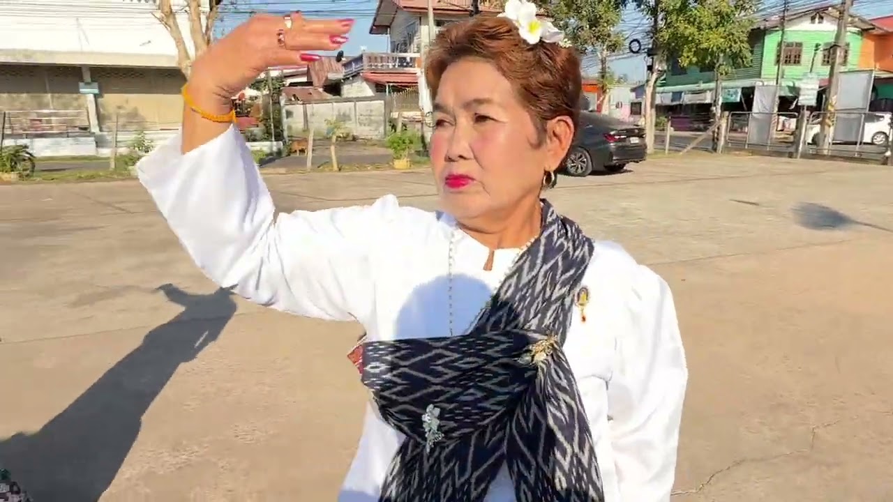 รำบวงสรวงถวาย ปู่อัมรา งานบุญเดือนสาม อำเภอส่องดาว 2 ก.พ.2569