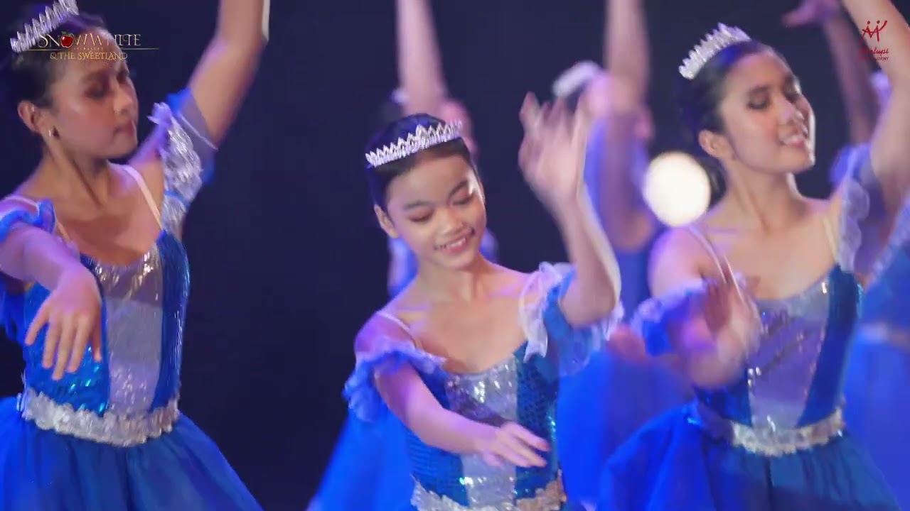 Snow white ballet