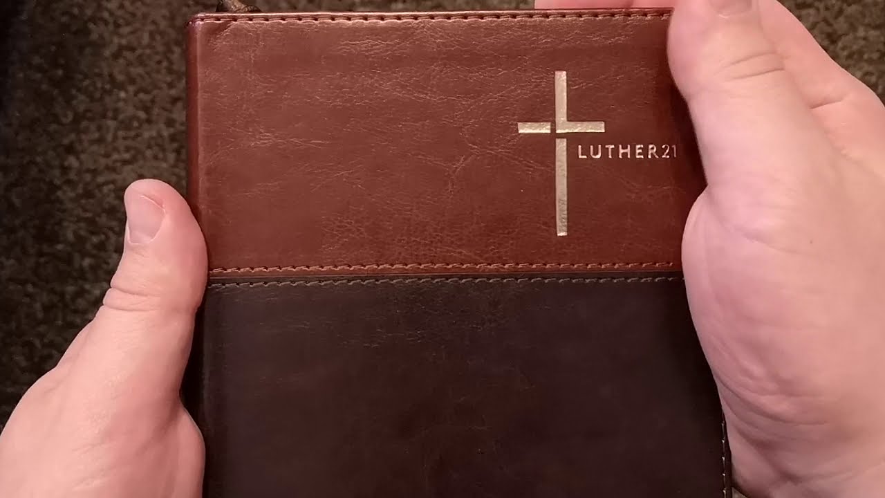 Luther21 Bibel, Kunstleder, Goldschnitt, Griffregister. Die Lesebibel f&uuml;r den Nachttisch.