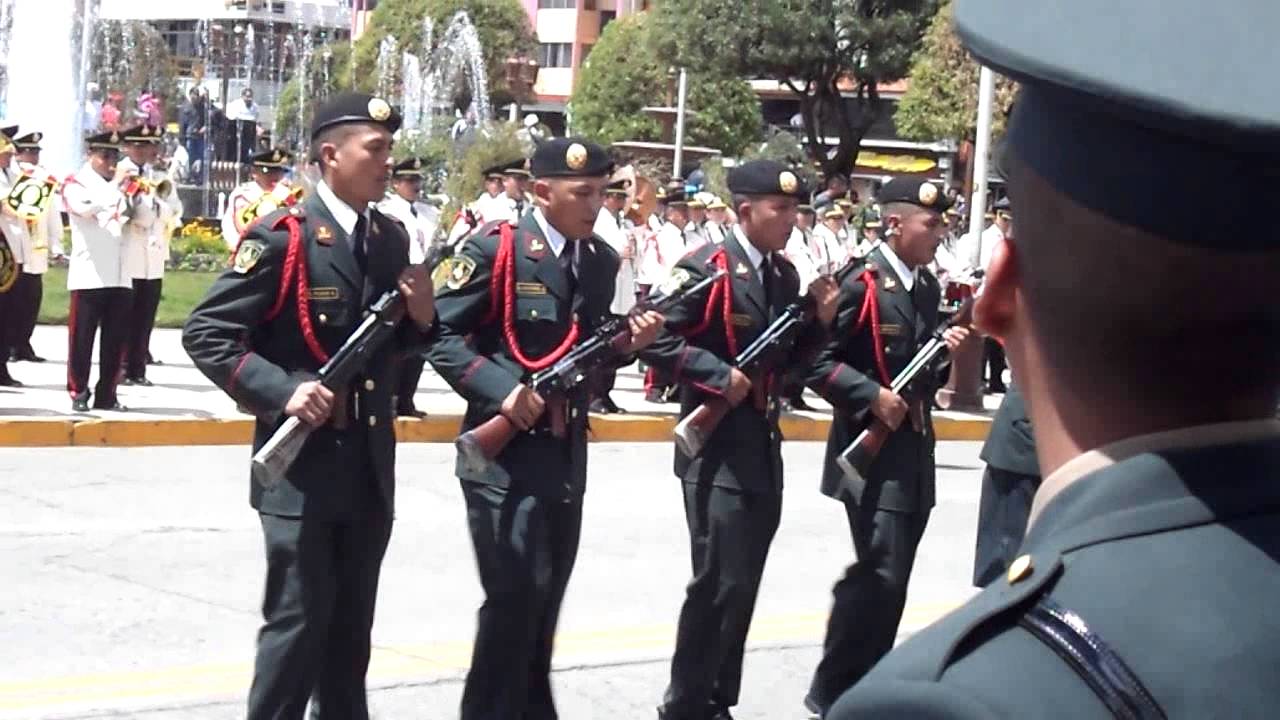 EVOLUCIONES PNP HUANCAYO 2014 LEGENDARIOS CONVICCIÓN