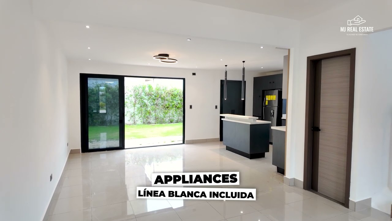 VILLA EN PUNTA CANA CON PATIO
